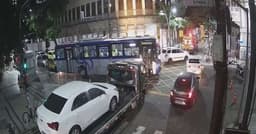 Incêndio em prédio no Rio deixa 19 feridos