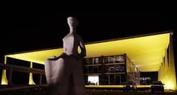 Brasil cai em ranking de democracia da The Economist