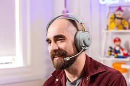 Headset SteelSeries Arctis Nova Elite, caro demais; desperta grande expectativa. Legenda da imagem. Reprodução: Retorno do item 11