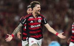 Flamengo em festa; polêmica sobre título de 1987 é octa ou enea.. Reprodução: Esporte