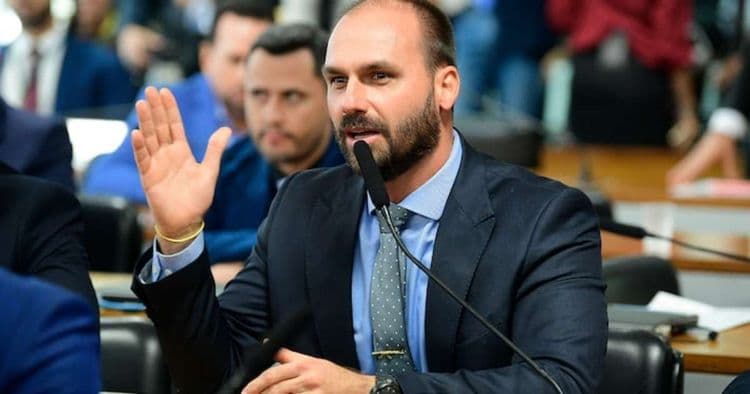 Eduardo Bolsonaro Aumenta Ataques a Ministro do STF