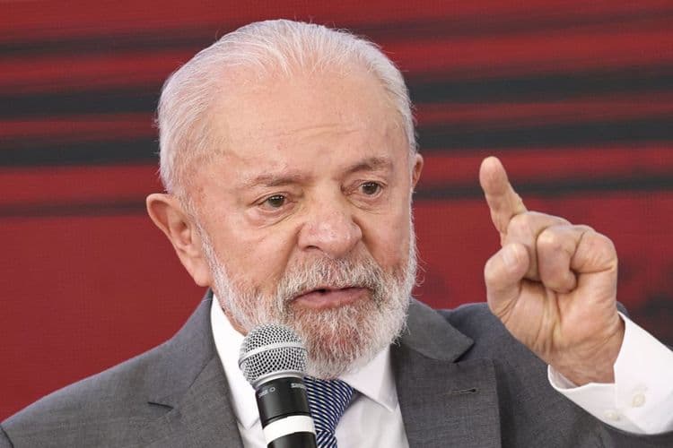Lula e Governadores: Ação para Amascer a Inflação