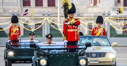 A corte da Tailândia emitiu mandado de prisão contra acadêmico americano por insulto à monarquia. Reprodução: Reuters