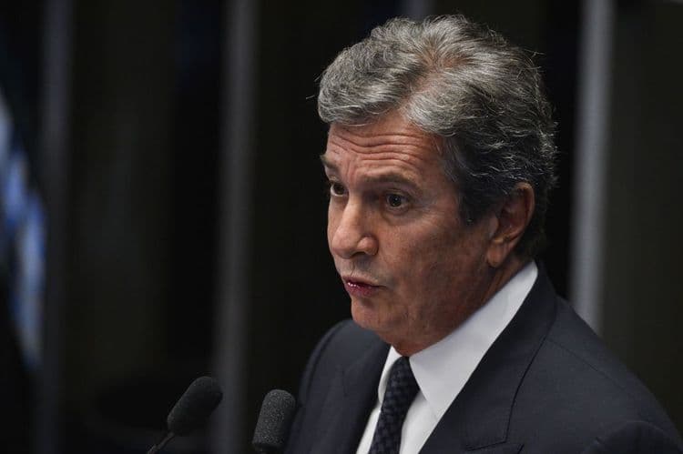 Ex-presidente é mantido sob custódia na Superintendência da Polícia Federal em Maceió; Legenda da imagem. Reprodução: CNN Brasil