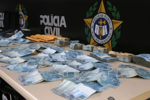 Jogo do bicho financia furto de petróleo no Rio