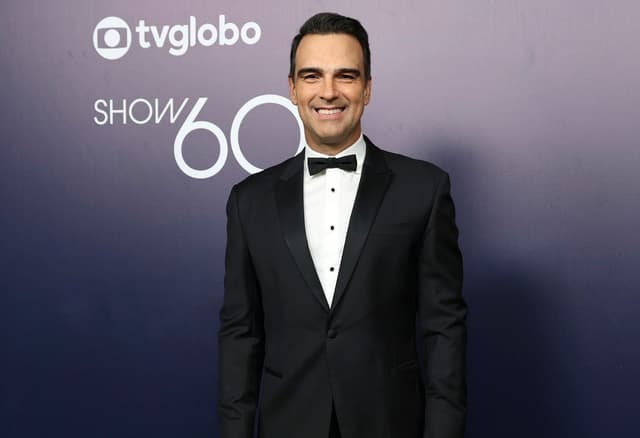 Tadeu Schmidt e Paulo Nunes apresentarão o 'Central da Copa de Clubes' na Globo. Reprodução: Globo