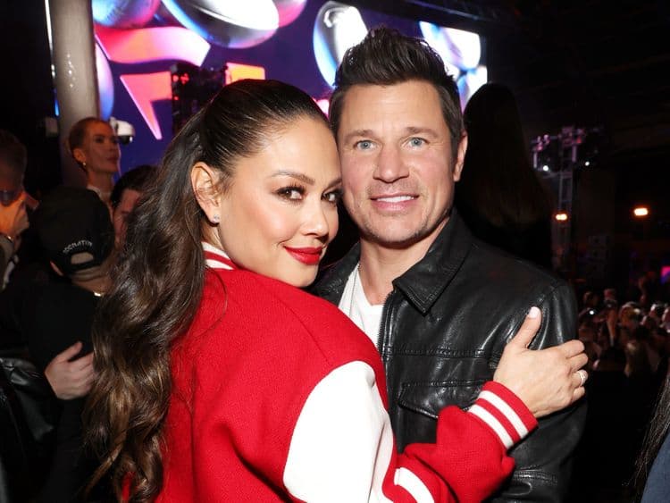 Nick e Vanessa Lachey compartilham como equilibram trabalho e vida pessoal durante a co-apresentação de 'Love is Blind'. Reprodução: Business Insider