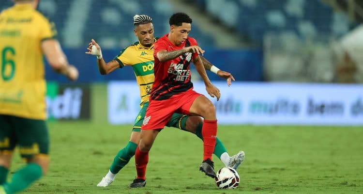 Furacão sai derrotado após ceder empate e perder para o Cuiabá. Reprodução: Globo
