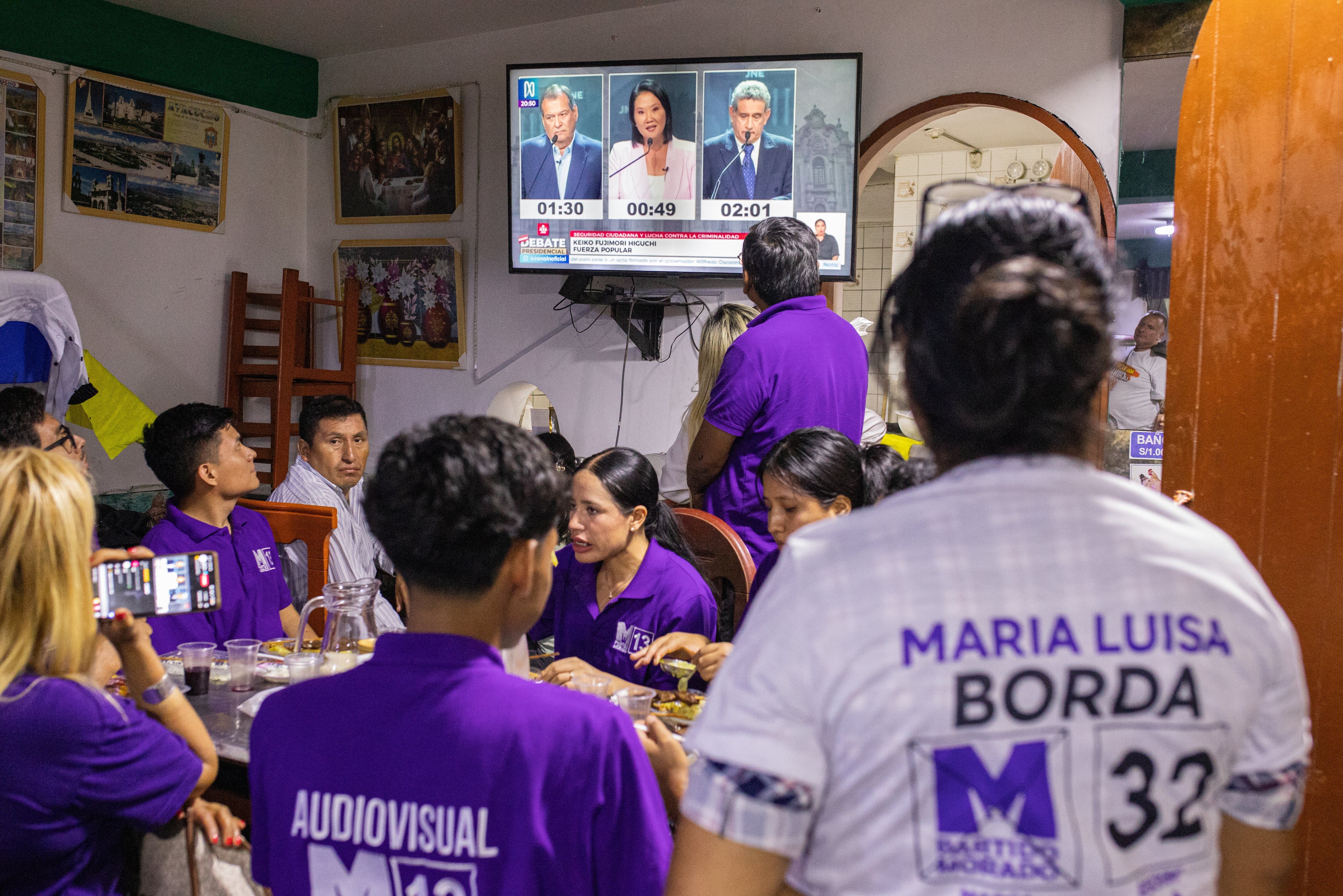 A sombra de um outsider volta a rondar as eleições no Peru. Reprodução: Elpais