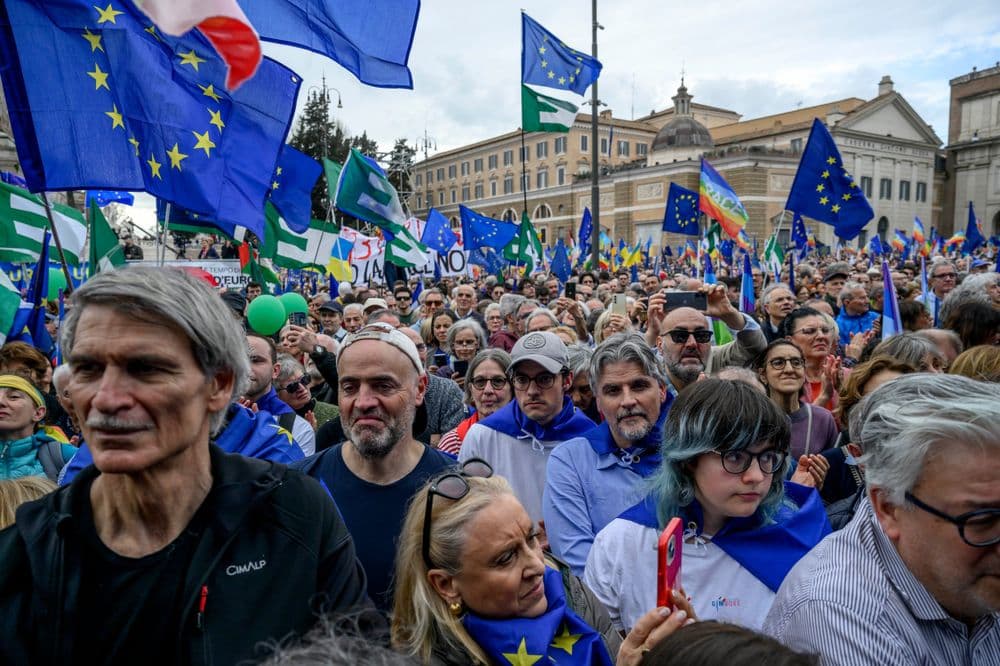 Concentração em Madri clama por uma Europa social e democrática. Reprodução: El País