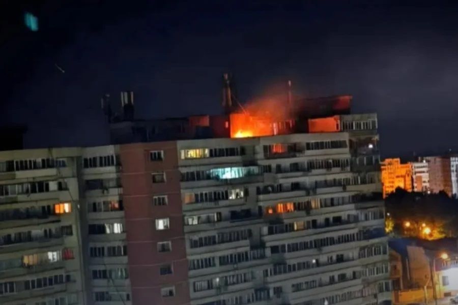 Drone da Rússia atinge prédio na Romênia e fere duas pessoas