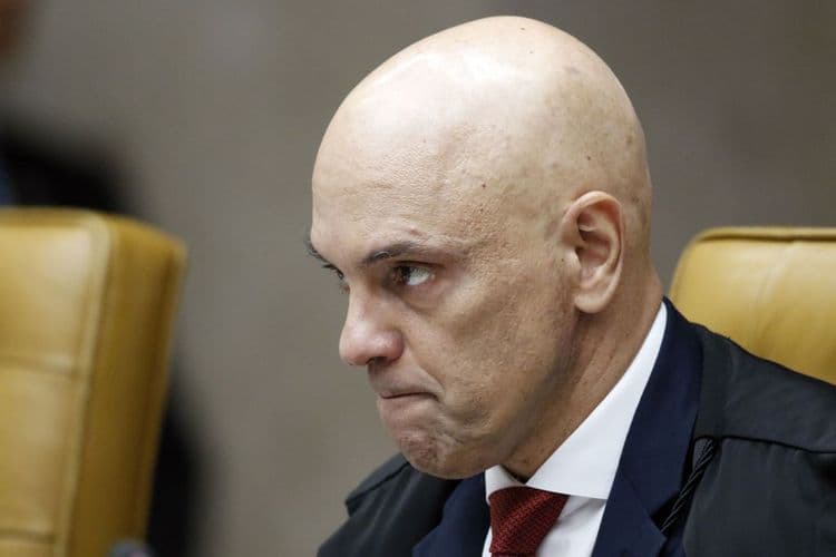Decisões do magistrado e da Corte em destaque nas revistas The Economist e The New Yorker. Reprodução: CNN Brasil