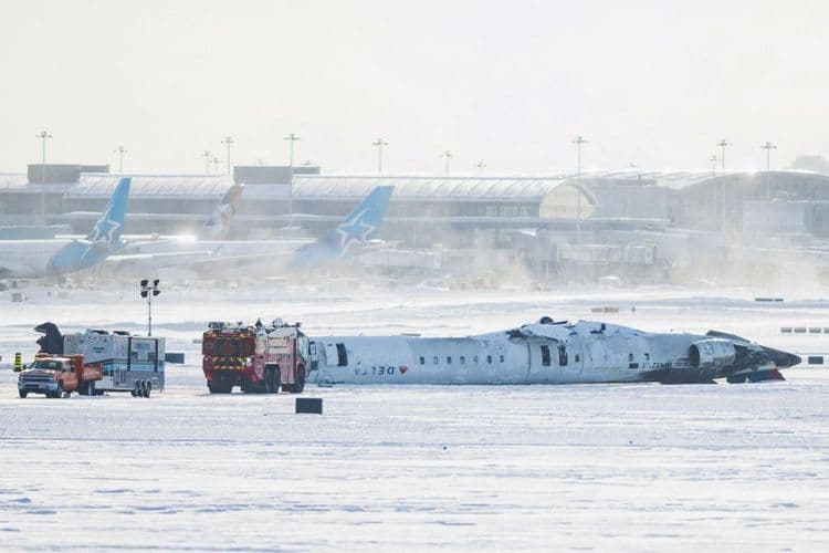 Vinte passageiros feridos em acidente aéreo recebem alta