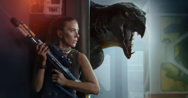 Scarlett Johansson e Mahershala Ali estrelam o novo capítulo da franquia Jurassic World. Legenda da imagem. Reprodução: Legião dos Heróis