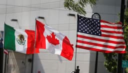Trump pode anunciar tarifas sobre México e Canadá em março