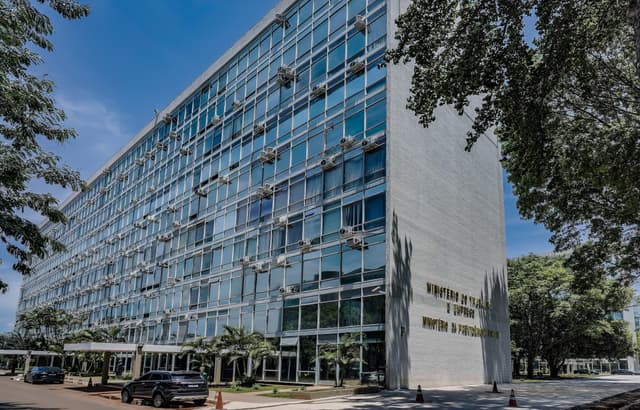 Legenda da imagem. Reprodução: Retorno do item 11