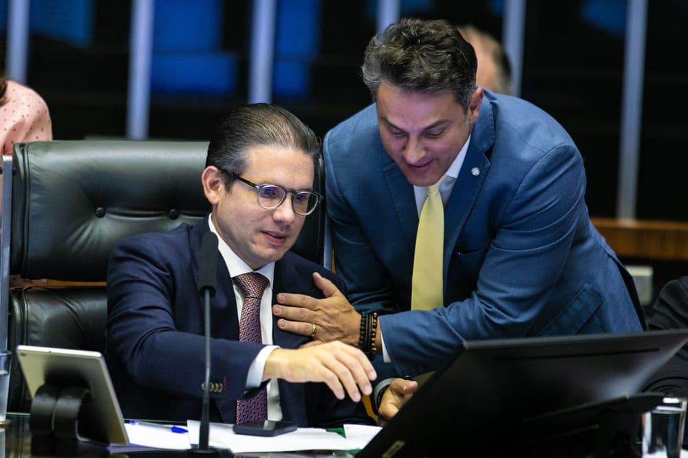 Ministro Alexandre de Moraes suspende decreto de Lula sobre o aumento do IOF e convoca audiência de conciliação. Reprodução: Globo