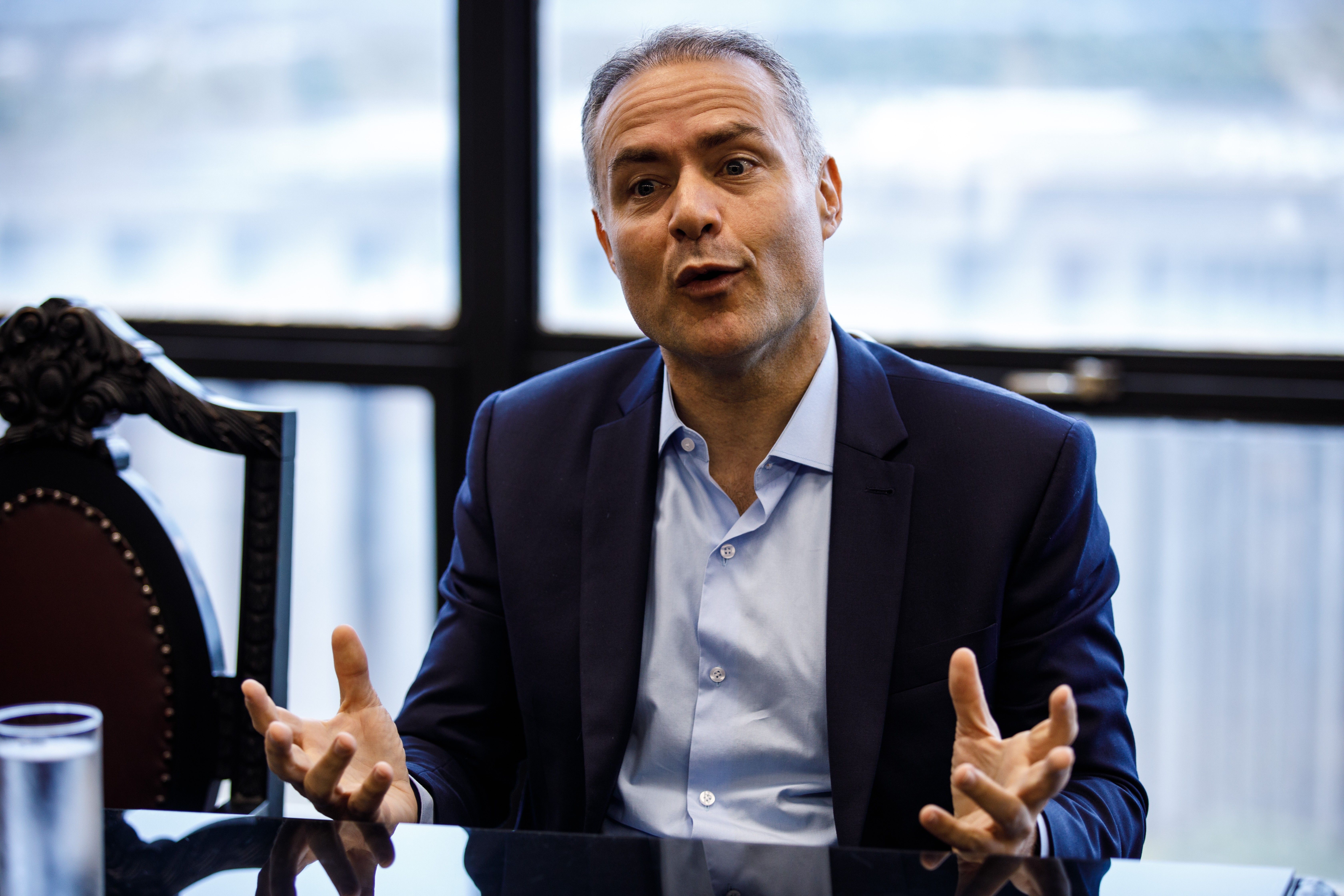 Renan Filho, ministro dos Transportes, defende frente ampla e centro em entrevista exclusiva em Brasília.. Reprodução: Oglobo