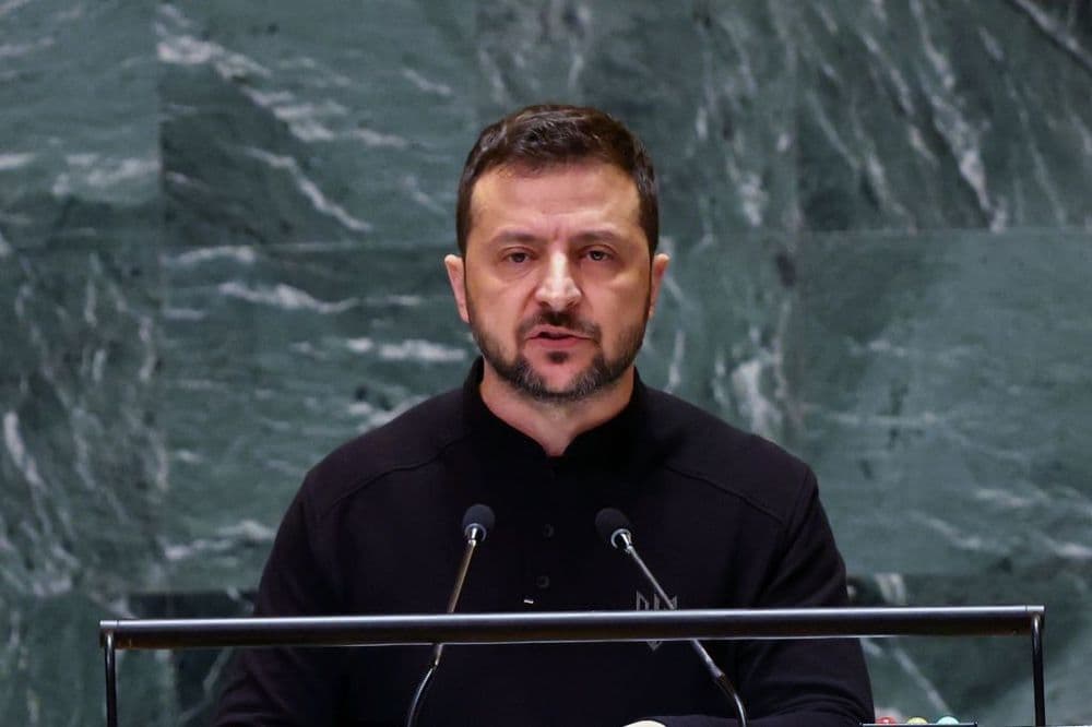 Zelensky discute retorno de ucranianos com Emirados Árabes