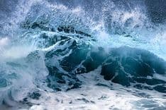 Marinha emite alerta de ressaca; ondas de até 3 metros no litoral alagoano. Reprodução: Redação