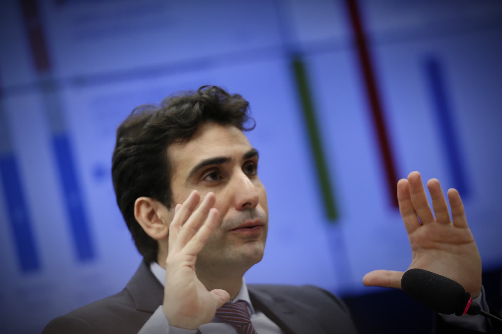 Deflação de 0,11% em agosto aponta efeito da política do BC. Reprodução: Retorno do item 11