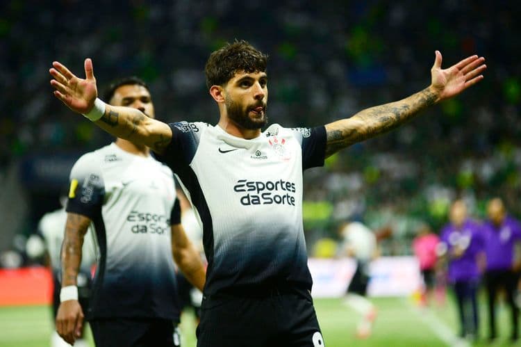 Corinthians se aproxima do título paulista com vitória
