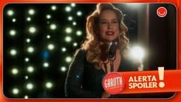 Ligia emociona a Raimundo ao apresentar sua nova música na boate Estúpido Cupido. Reprodução: Globo