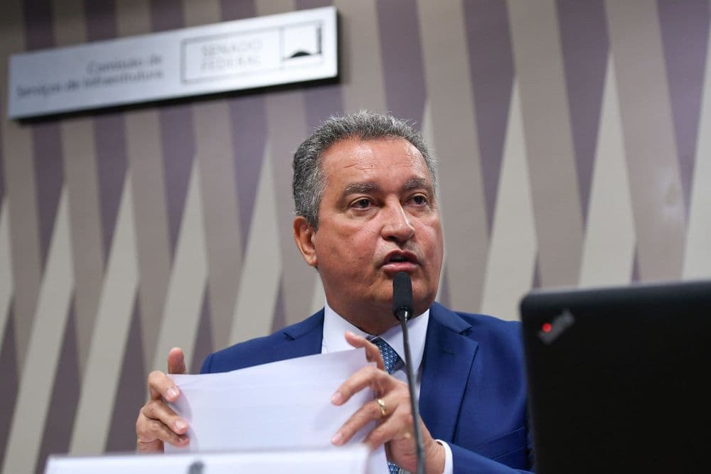 Haddad recebe apoio de Lula e ministros para iniciativas