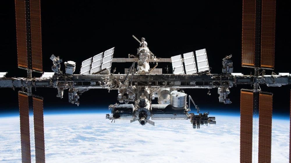 Elon Musk sugere preparação para desativação da ISS