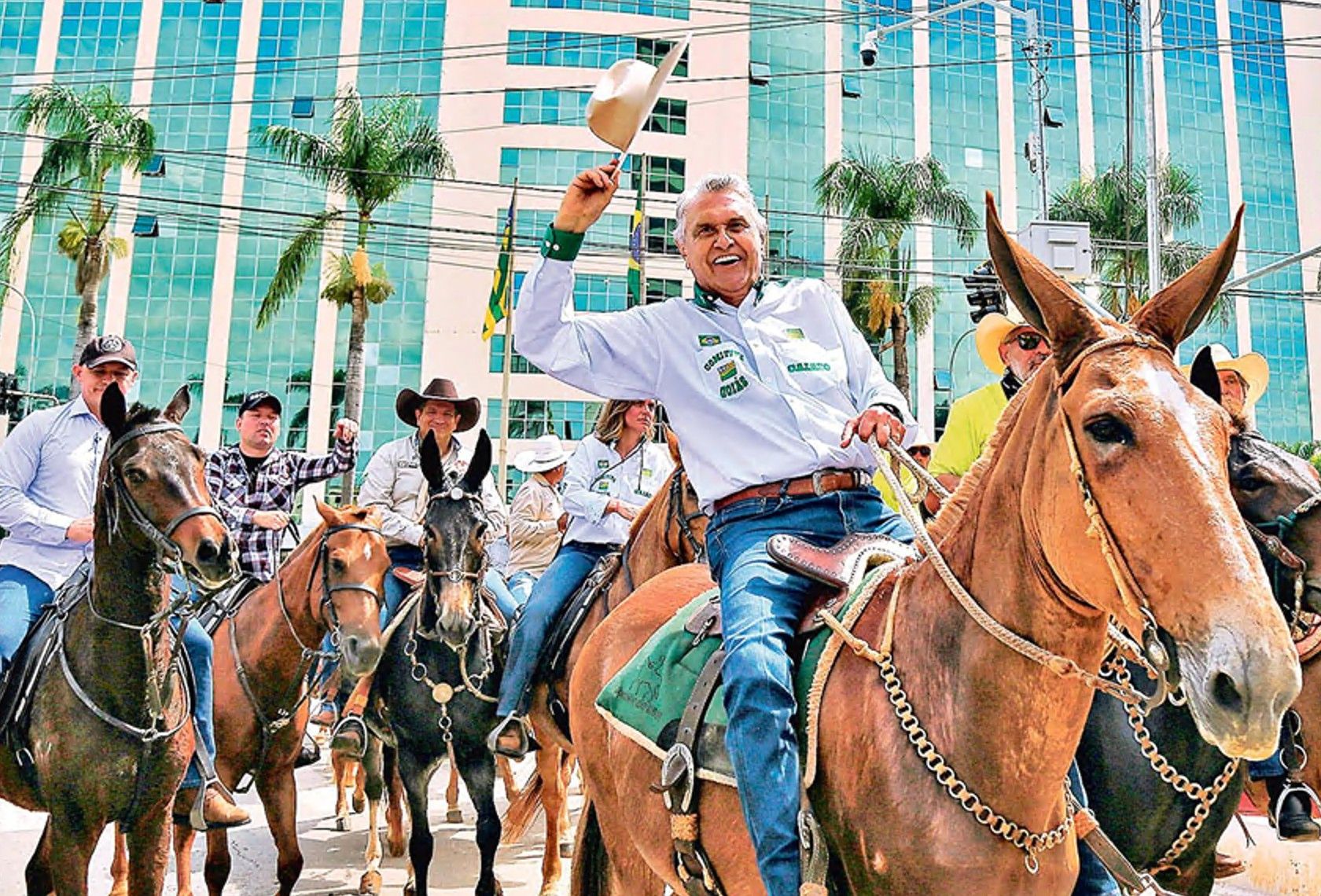 Caiado entra na corrida presidencial, atrai o agronegócio e esfria adesão a Flávio Bolsonaro. Reprodução: Oglobo