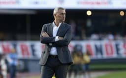 Hernán Crespo busca manter a sequência de vitórias do São Paulo no Brasileirão antes do duelo da Libertadores. Reprodução: iG Esportes