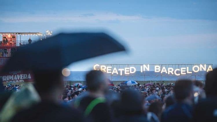 Festival Primavera Sound 2025 em Barcelona terá transmissão ao vivo com artistas renomados. Reprodução: Rolling Stone Brasil
