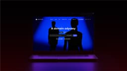 Nave espacial simboliza hospedagem estável e domínio funcionando como deveria. Reprodução: Gizmodo