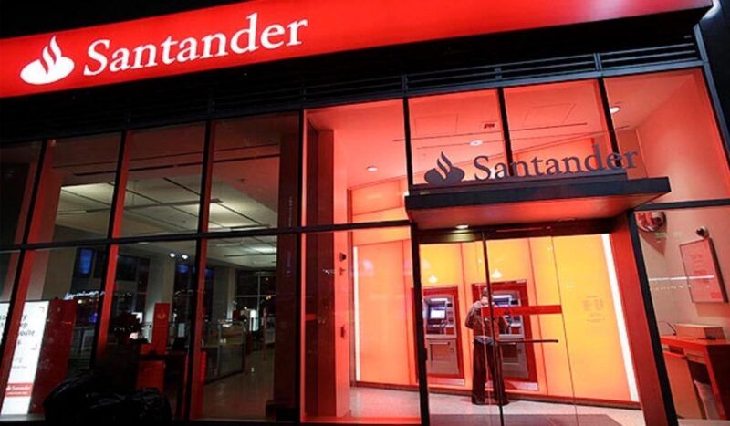 Procon-MG multa Santander em R$ 1,7 milhão por falhas no SAC