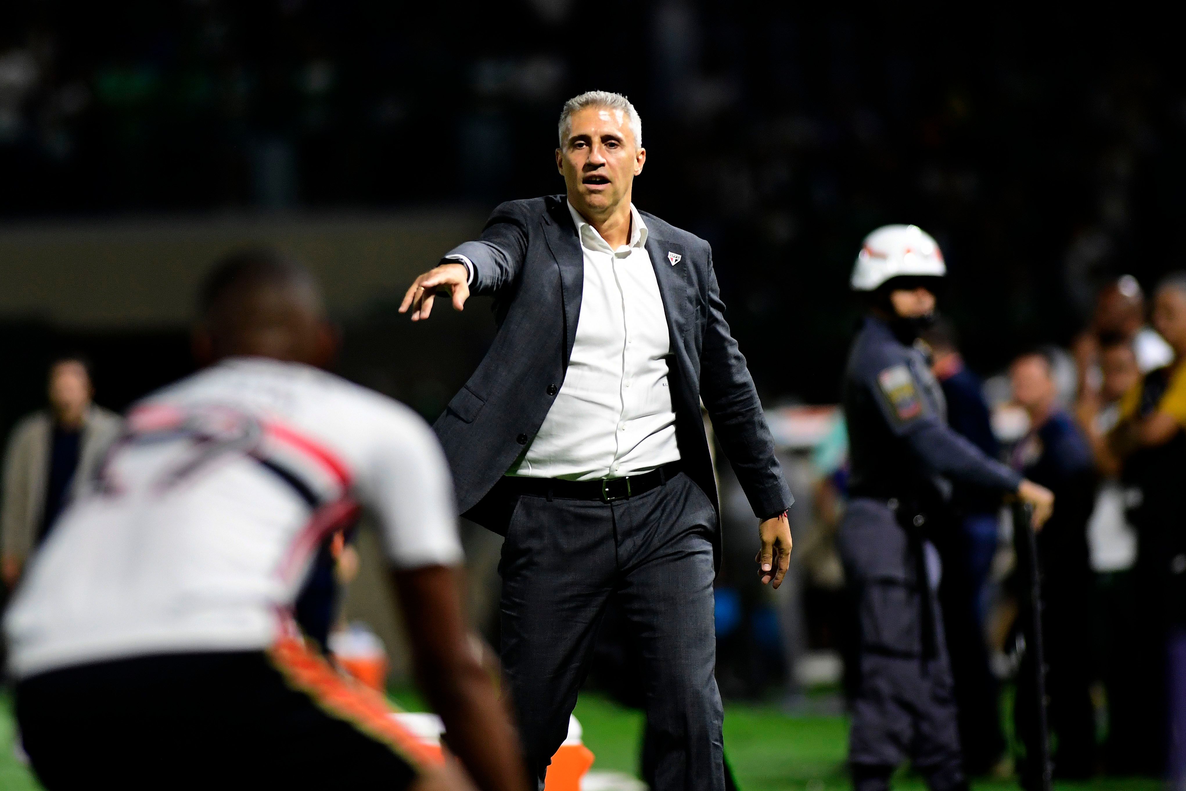 Crespo comenta eliminação do São Paulo e evolução no estadual. Reprodução: Ge