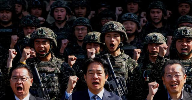 Presidente de Taiwan, Lai Ching-te, destaca o fim da II Guerra Mundial e a necessidade de combater a agressão. Reprodução: Reuters