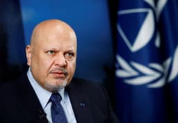 Sanções de Trump atingem procurador do TPI Karim Khan