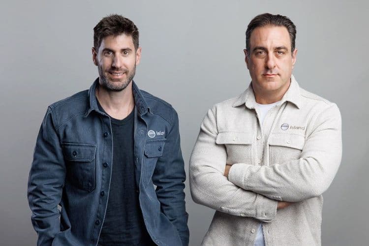 Island Recebe Investimento de $250 Milhões e Surpreende Mercado