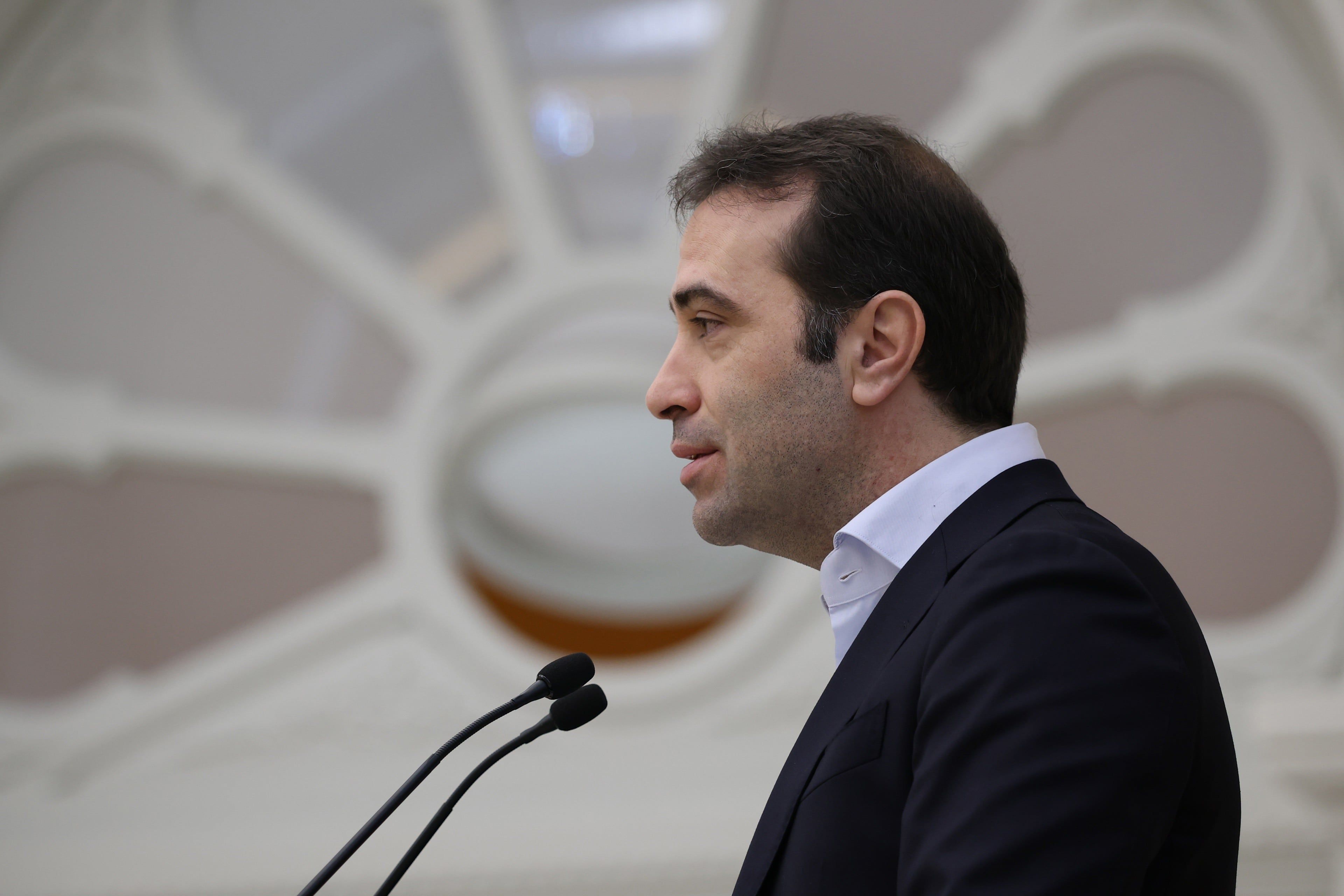 Parlamentares espanhóis discutem risco de perder 1,1 bilhão do plano de recuperação. Reprodução: Elpais