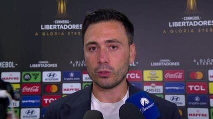 Davide Ancelotti fala sobre a vitória do Botafogo na Libertadores, com a presença do pai, Carlo Ancelotti. Reprodução: Globo