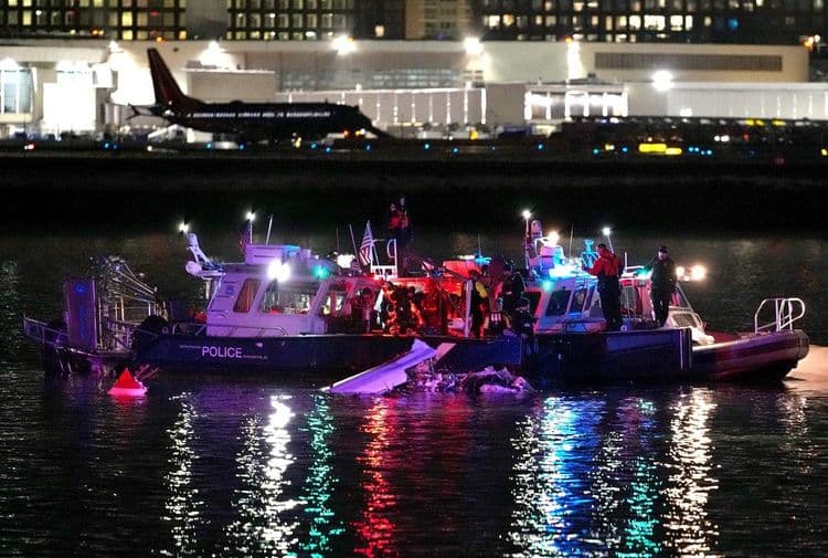 Conflito entre Musk e FAA leva a desastre aéreo nos EUA