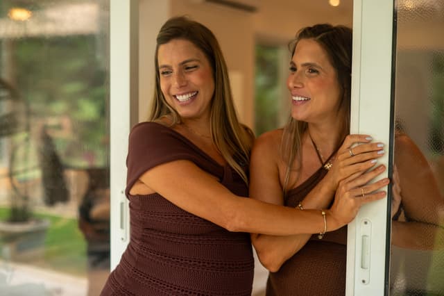 Bia e Branca Feres, na terceira gravidez, falam de cuidados e vaidade: 'Nem aí se meu peito caiu'. Reprodução: Gshow