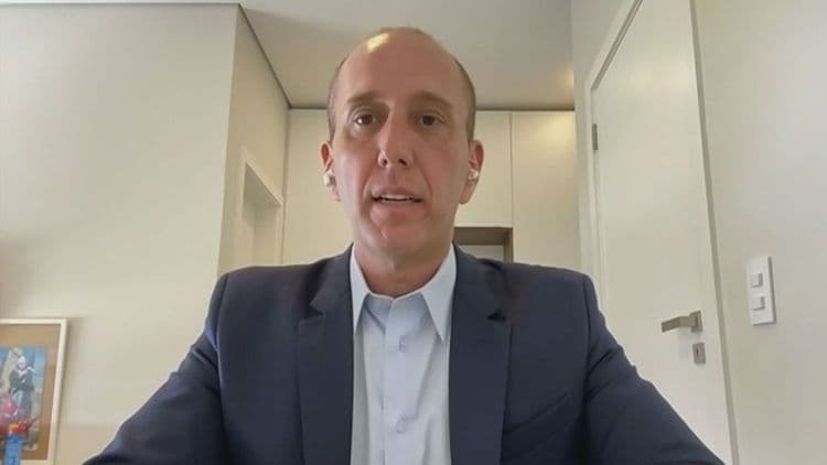 Rodrigo Manga, alvo da operação da Polícia Federal, promete se pronunciar em breve. Reprodução: CNN Brasil
