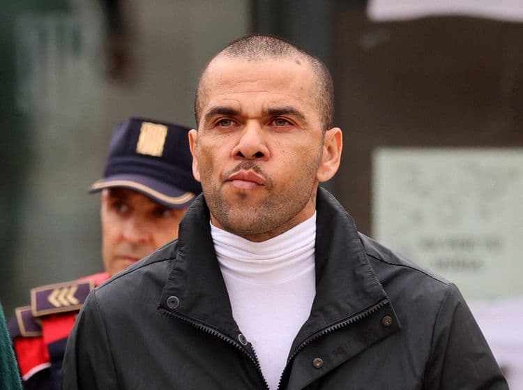 O Futuro Incerto de Daniel Alves Após Absolvição
