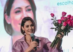 Michelle Bolsonaro defende submissão saudável da mulher em Londrina, em evento do PL Mulher. Legenda da imagem. Reprodução: Retorno do item 11