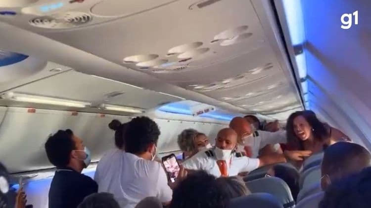 Gol deve indenizar passageiras agredidas em voo