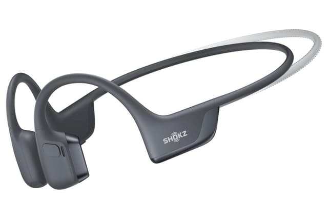 Fones Shokz OpenRun 2, a nova sensação nas academias. Reprodução: Gizmodo.