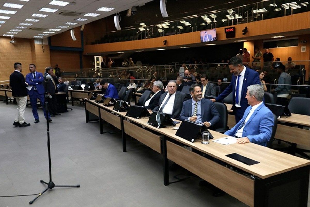 Votação na Câmara de Campinas aprova mudanças nas regras do comércio ambulante.. Reprodução: G1