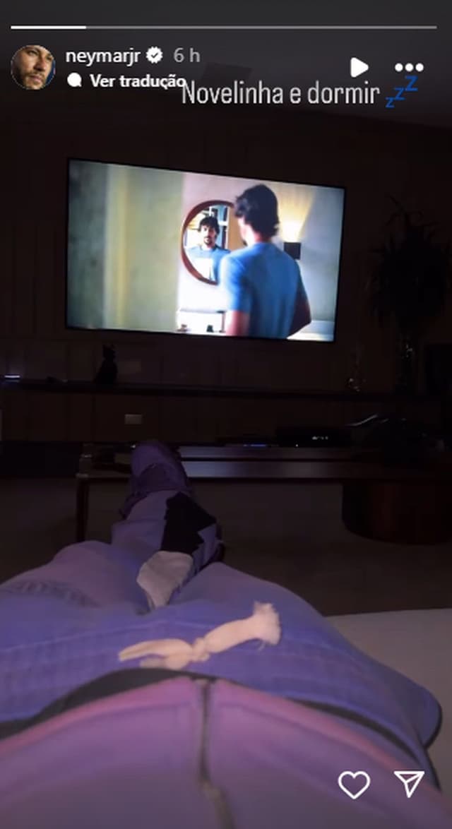 Neymar posta em casa após polêmica e festa