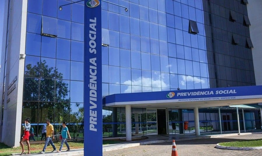 Supremo julga ação que pode custar R$ 130 bilhões em reformas previdenciárias dos anos 1990. Reprodução: Globo